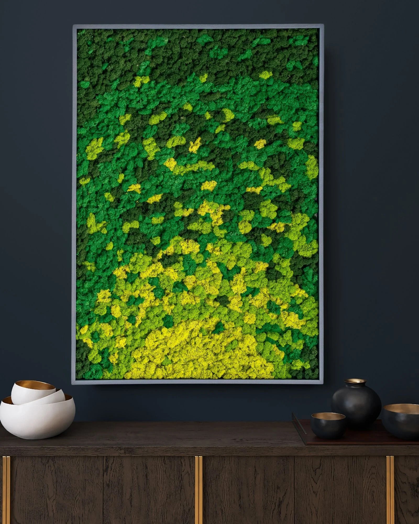 Detaljerad vy av Kvadratisk mosstavla Vortex med naturlig mossstruktur – 50×70 cm