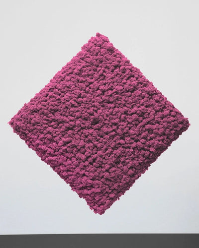 Islandmoos-Paneel in quadratischer Form im Rotton – 50 × 50 cm