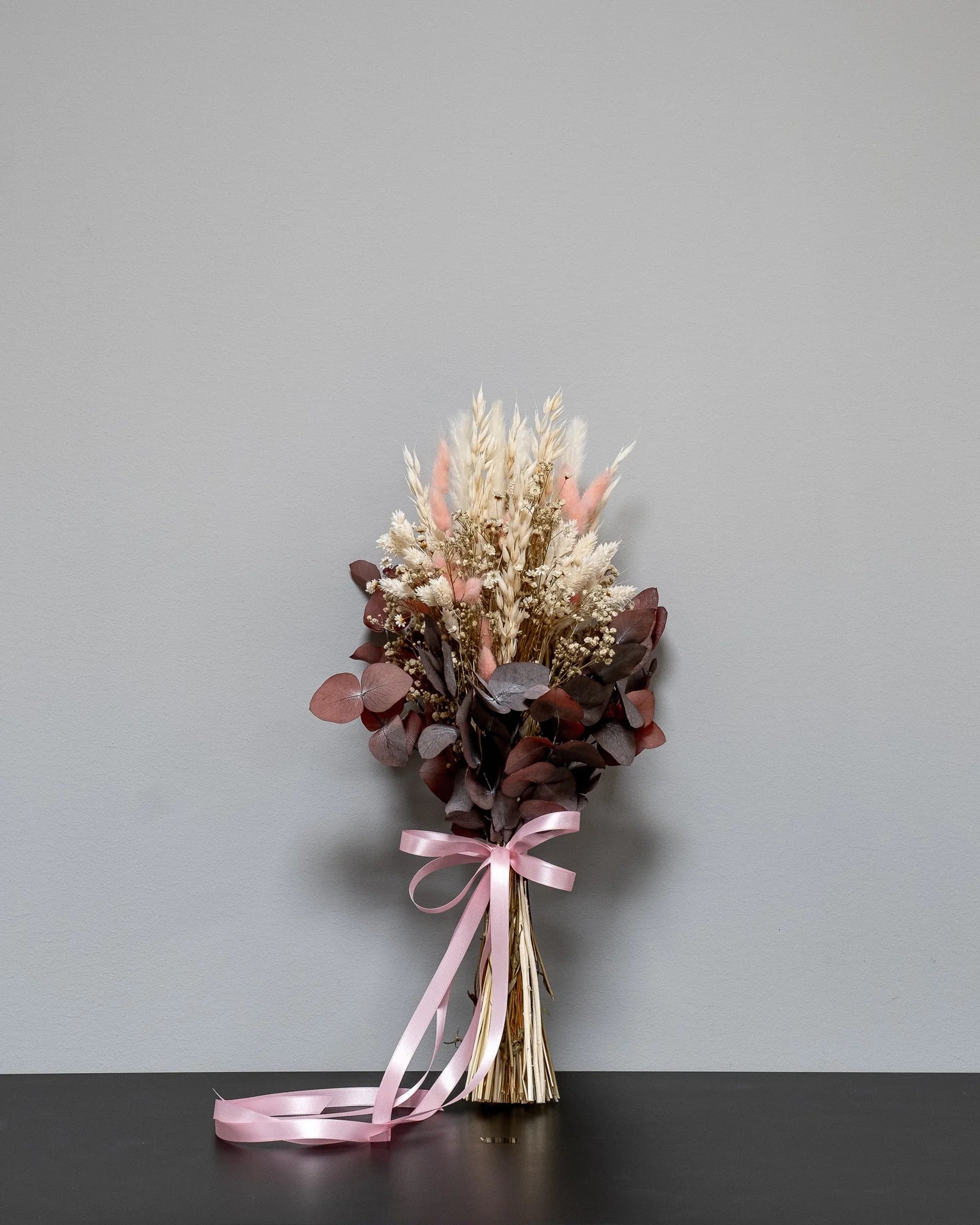 Saga bukett – handgjord brudbukett från Forever Flora